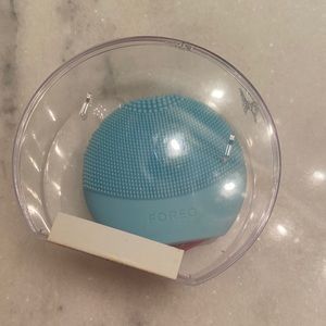 Blue Foreo